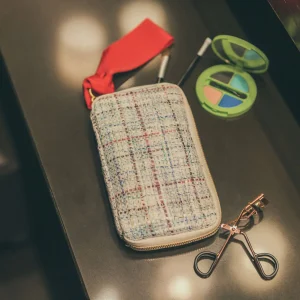 Iwate Home Spun Lamé Tweed Small Drawer Pouch