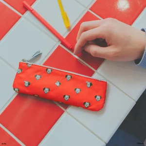 101 Dalmatians Pen Case with Band
