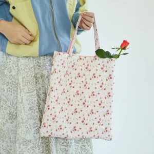 Classic Fabrics Petite Roses Tote Bag